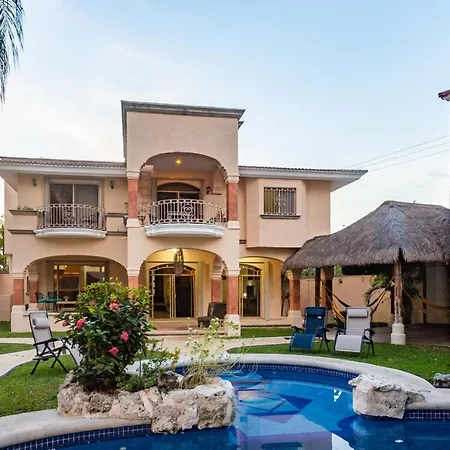 Casa Frida Cozumel Villa